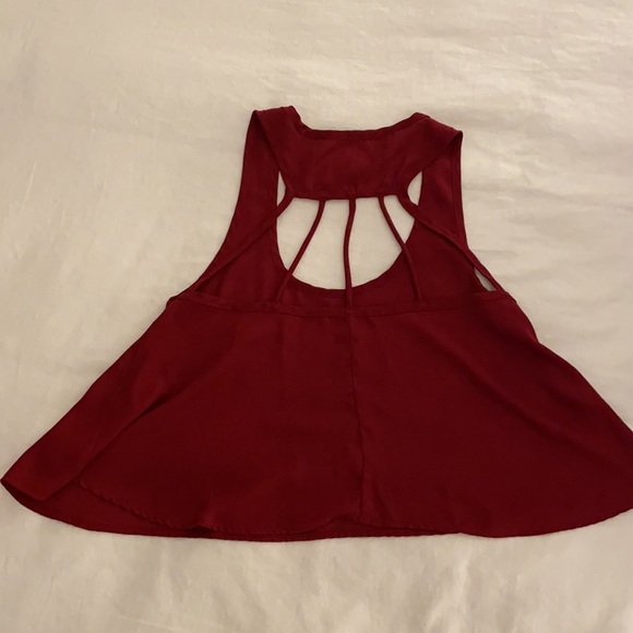 Deep red tank top - Picture 2 of 2
